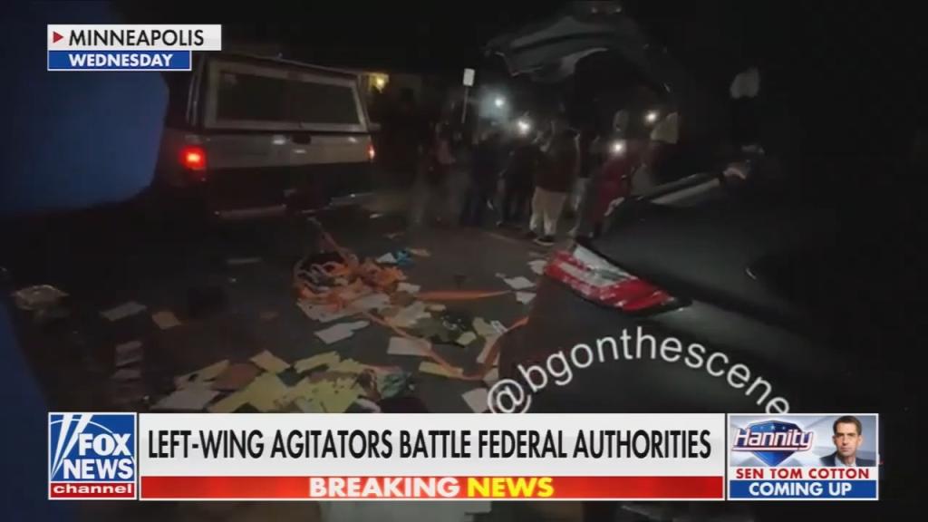 Chyron reads: “Left-wing agitators battle federal authorities”